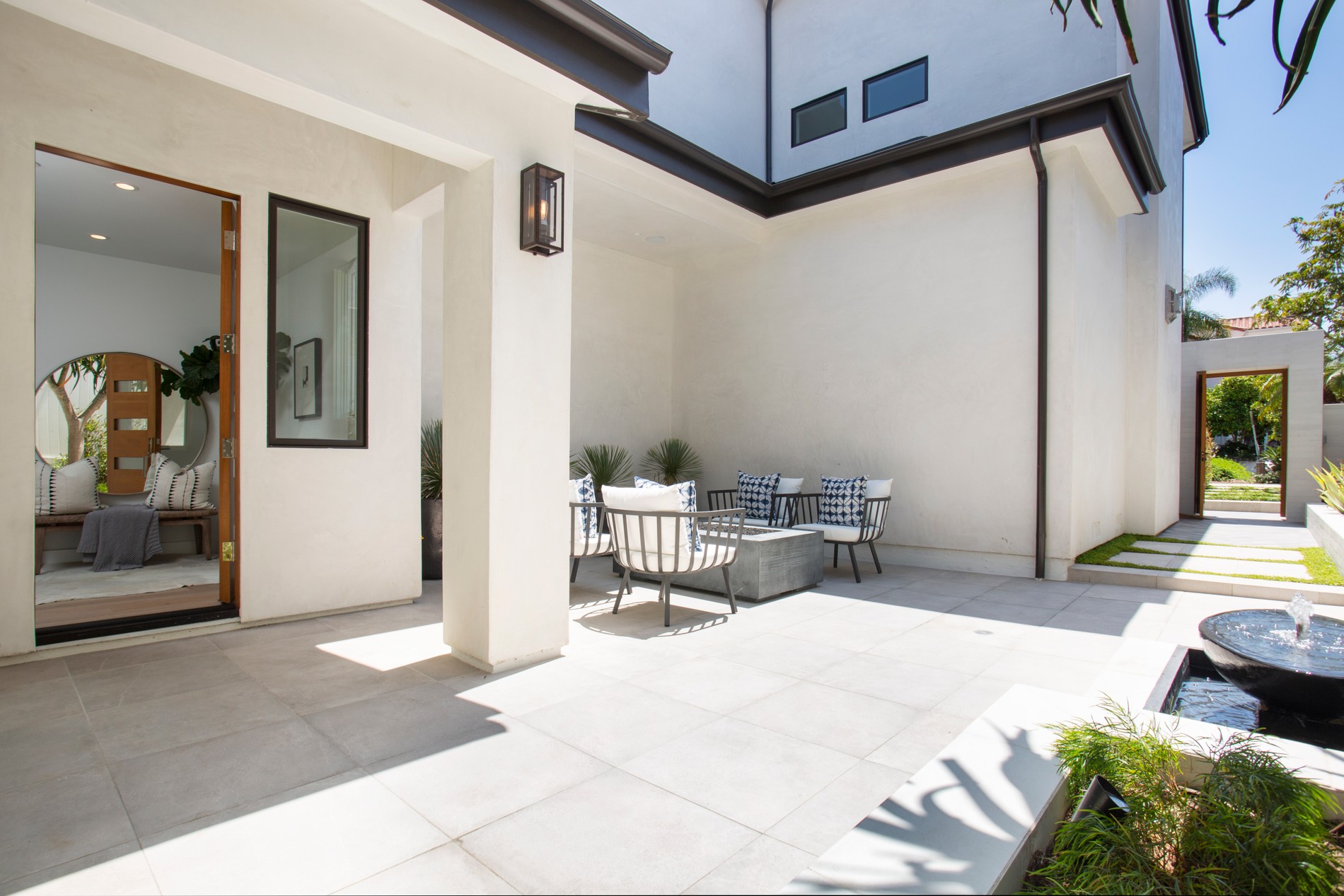 319 1 2 Jasmine Avenue Corona Del Mar